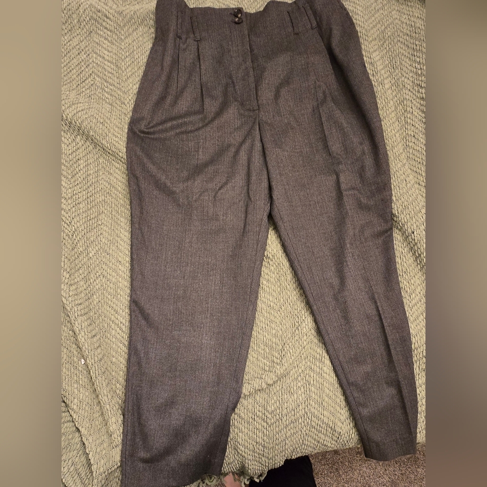 Mango Tailored high waisted women's trousers.